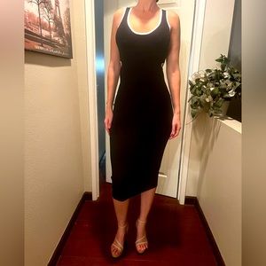 NWT House of Harlow Sml sleeveless black midi knot dress